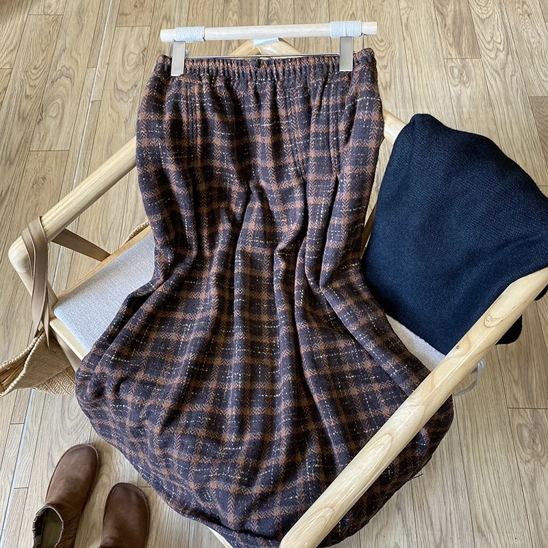

Retro Woolen Plaid Midi A-Line Skirt Loose Slimming Women's Faion Commute Autumn Winter Versatile Long Skirt