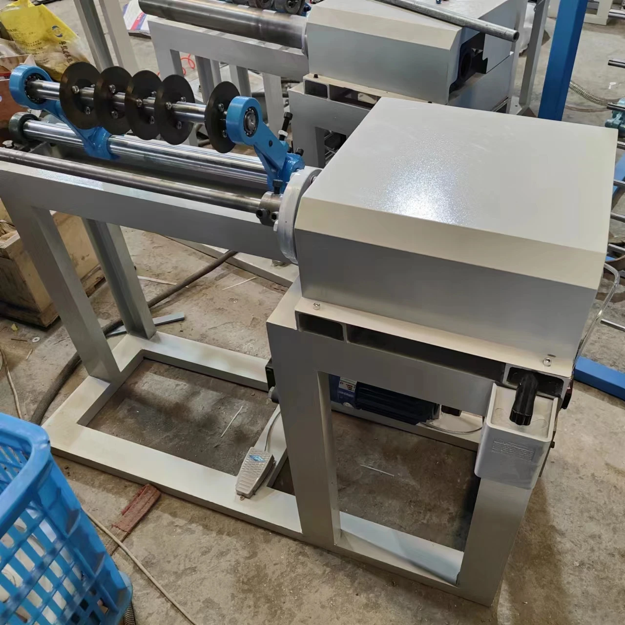 Cheap Price Manual Paper Tube Cutter Machine Paper Core Cutting Machine