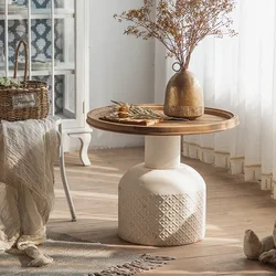 Nordic Retro Round Iron Coffee Table,Compact Sofa Side End Table for Living Room Balcony Bedroom,Vintage Industrial Accent Table