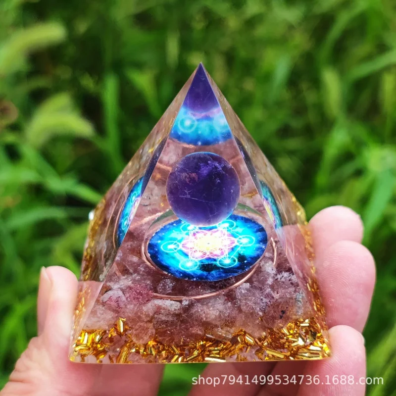 

Ogen Energy Crystal Ball Gravel Pyramid Home Crafts Resin Decorations Desktop Decoration Dream Come True