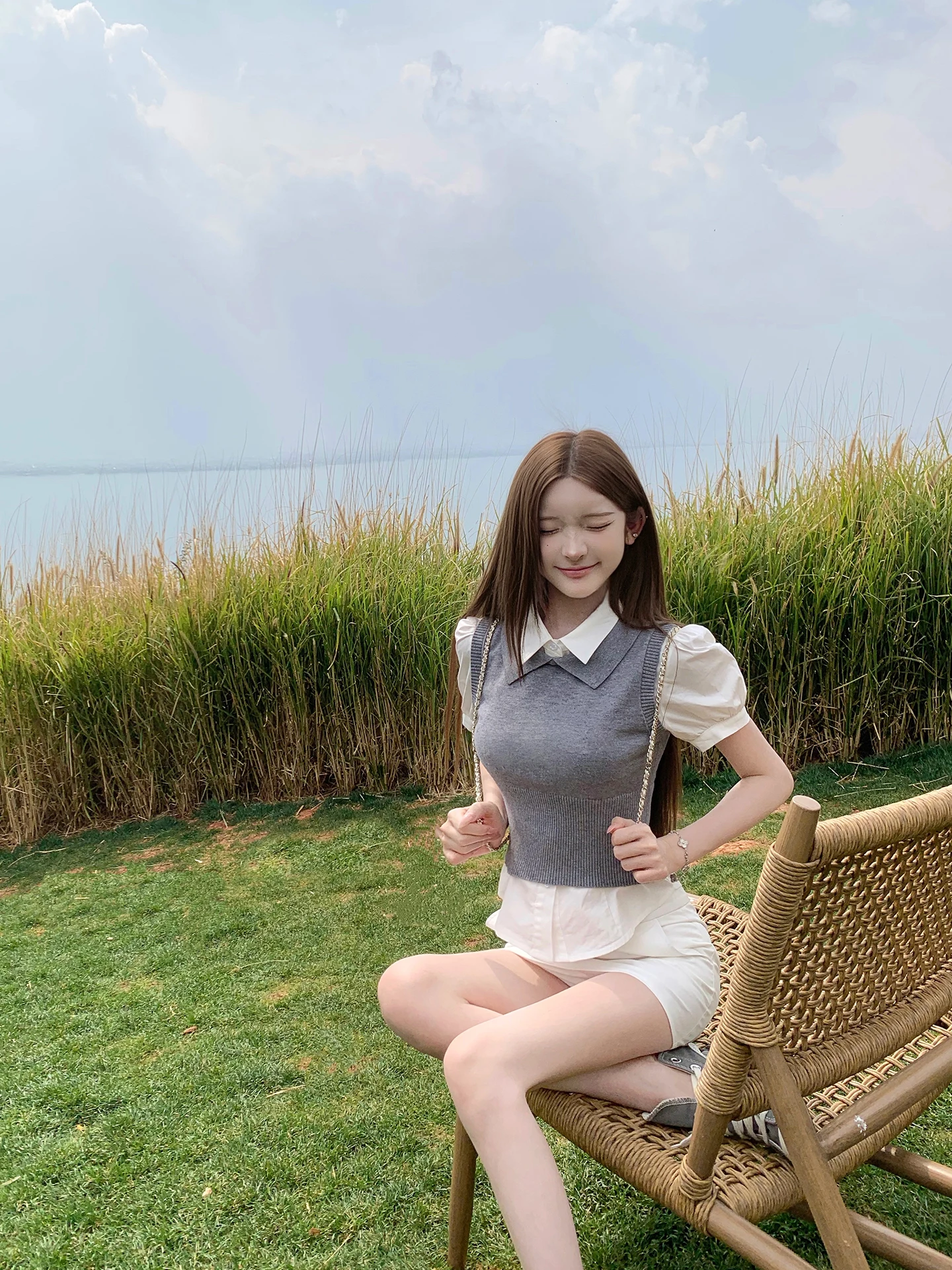 

Sister Titi Summer Bubble Sleeve Knitted Vest And Shirt Set Women's Preppy Style Two-Piece Suit Casual Wear for Teens