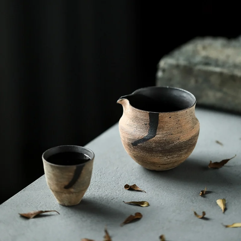 

★Pottery Works Series Flowing Her Ceramic Tea Pitcher Stoneware Silent Wind Fair Cup Metal Black Glaze Minimalist