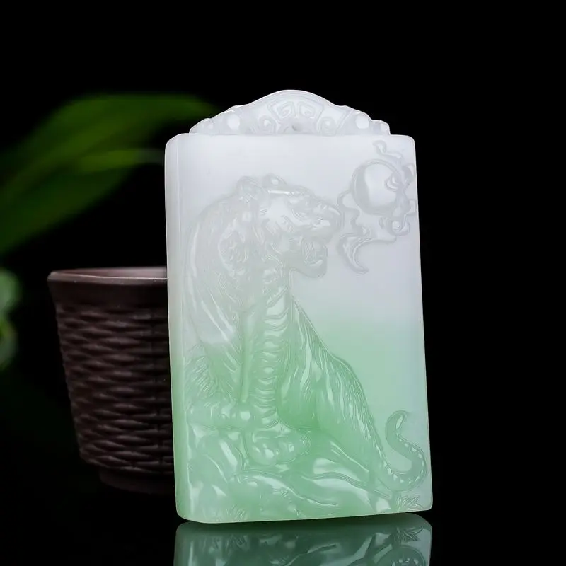 

Hetian Jade Zodiac Tiger Pendant Tiger Jade Brand Mountain Tiger Men's and Women's Pendant Emerald Jade Necklace