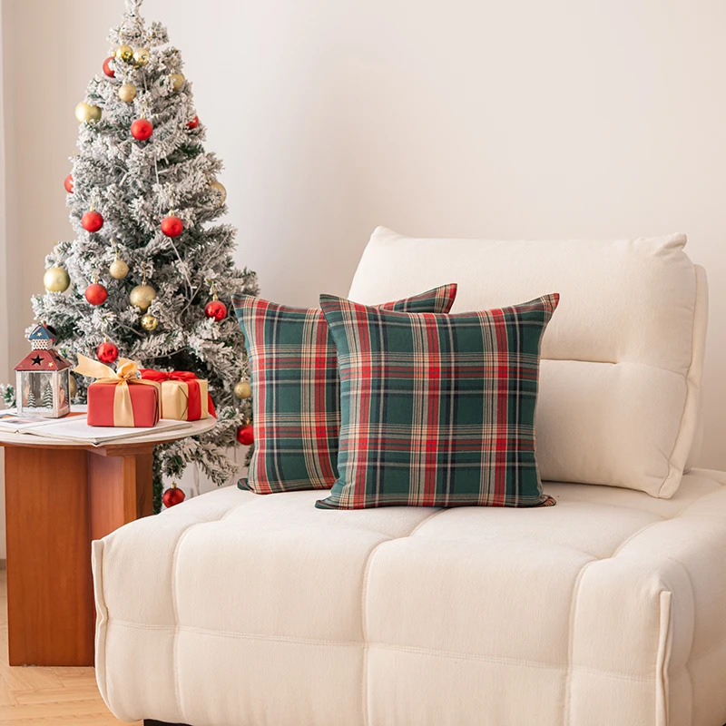 Decorative Buffalo Check Pillow Covers 18x18Inches Christmas Decoration Throw Pillow Cases for Sofa Couch Bed Cushion Case Decor