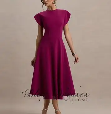 

платье миди трапециевидной формы с квадратным вырезом на заказ