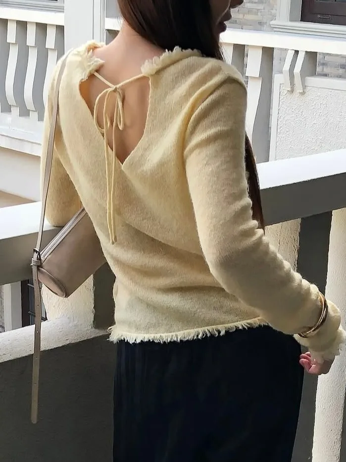 

Модный женский приталенный вязаный свитер с вырезом и декоративной застежкой на спине, дизайн Весна 2026, повседневный стиль для работы, с длинным рукавом