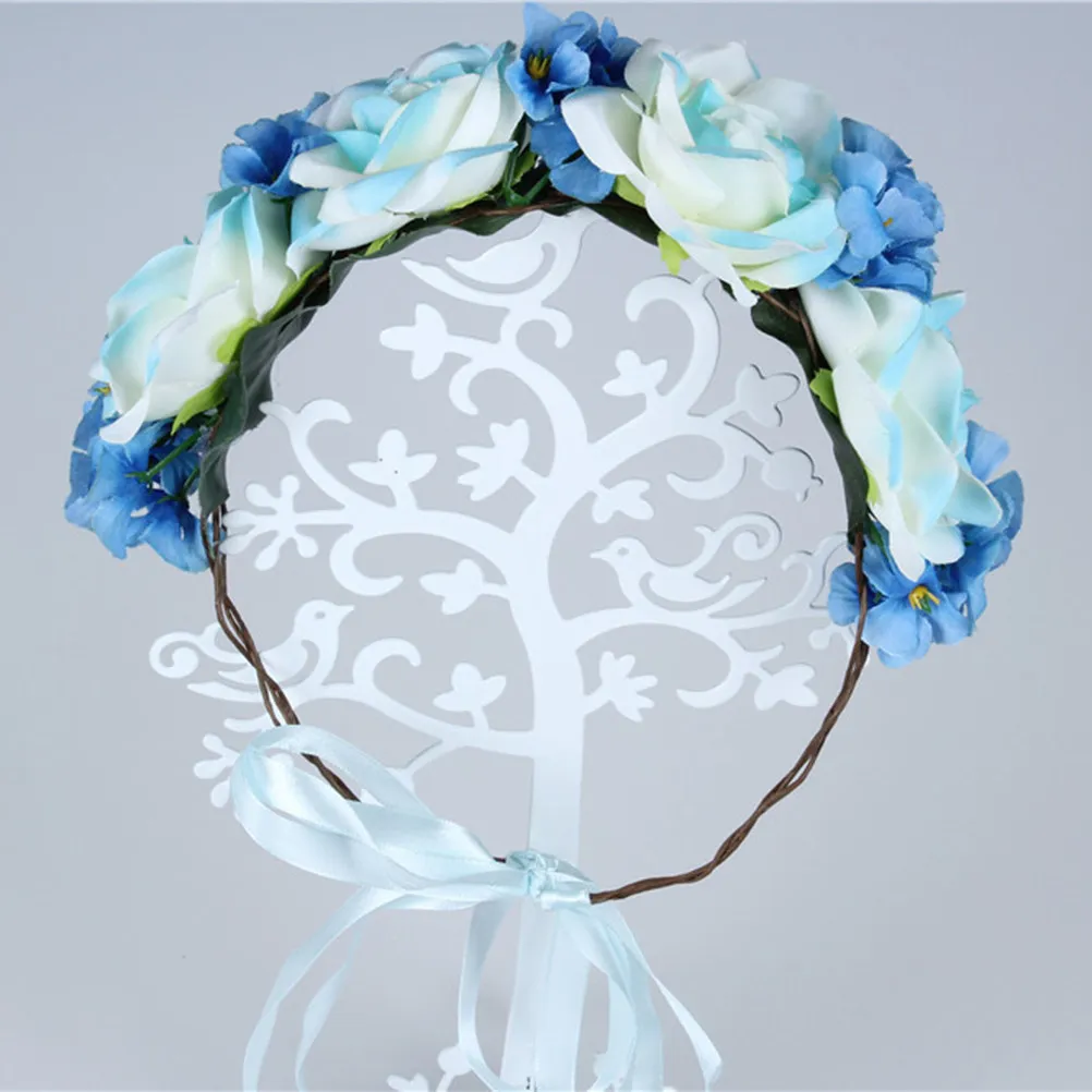

Blue Simulation Rose Flower Wreath Headband Chic Graceful Hair Accessory Adjustable Ribbon for Wedding Engagement Cocktail Party