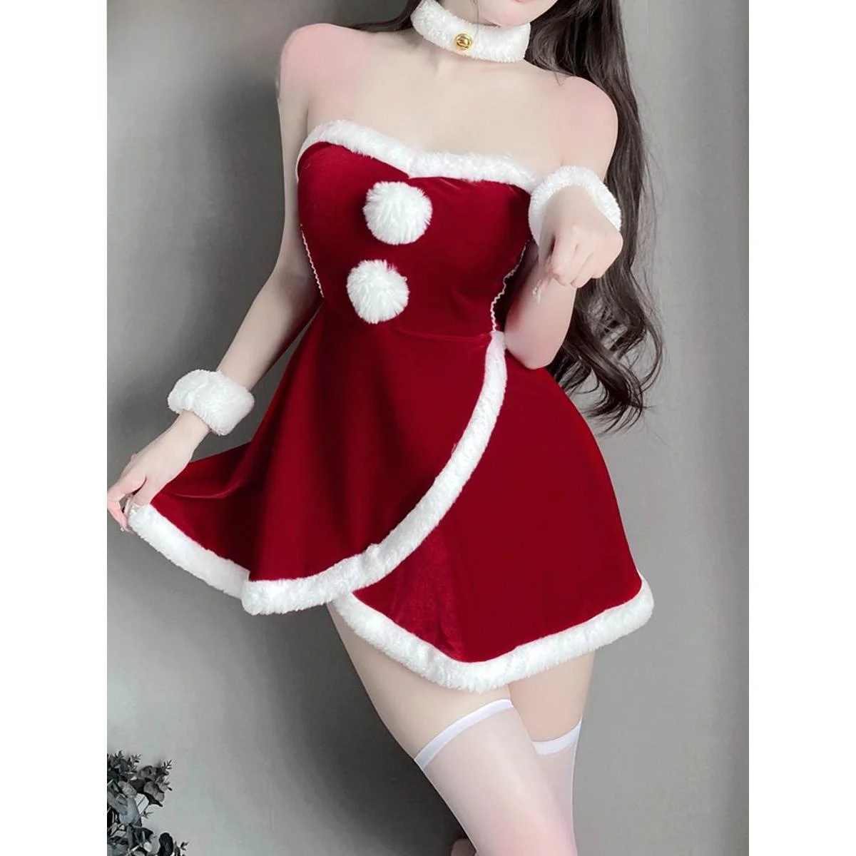 ชุดคอสเพลย์เซ็กซี่สำหรับวันฮาโลวีน ชุดกระต่ายสาวน้อยสุดเย้ายวนสำหรับงานปาร์ตี้ ชุดคอสเพลย์สีแดงหวานซึ้ง