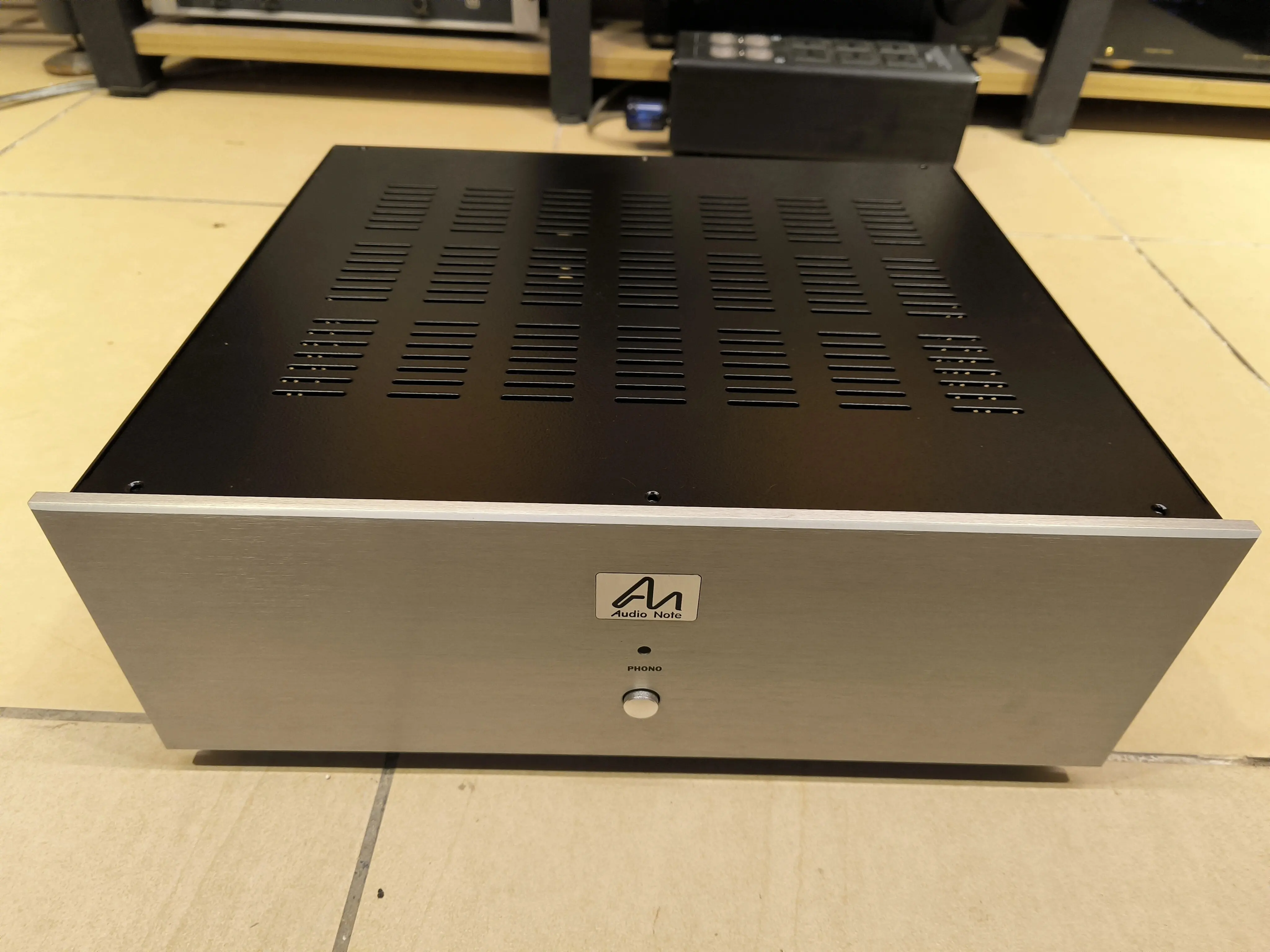 POA-220 An Phono Am…