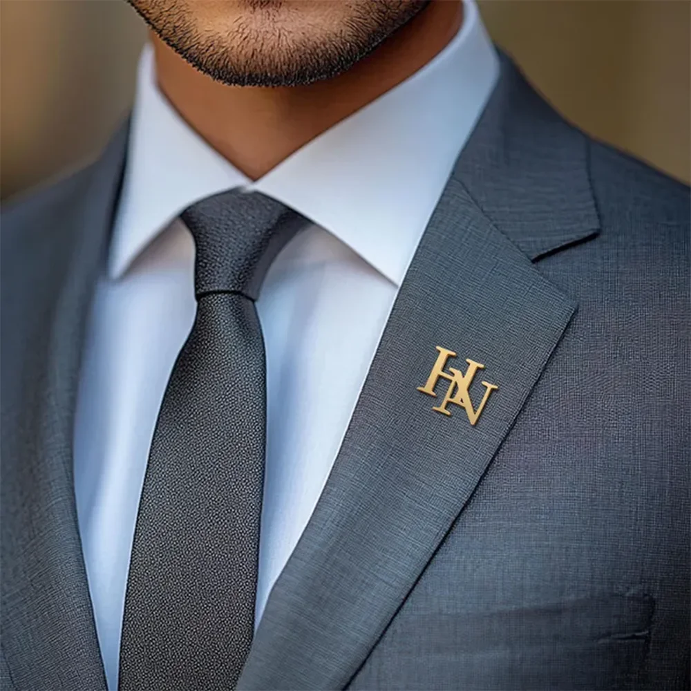 Personalized Fashion Custom Letter Brooch, Stainless Steel Exquisite Jewelry, Suitable For Dad's Gift, Groom's Groomsman Gift