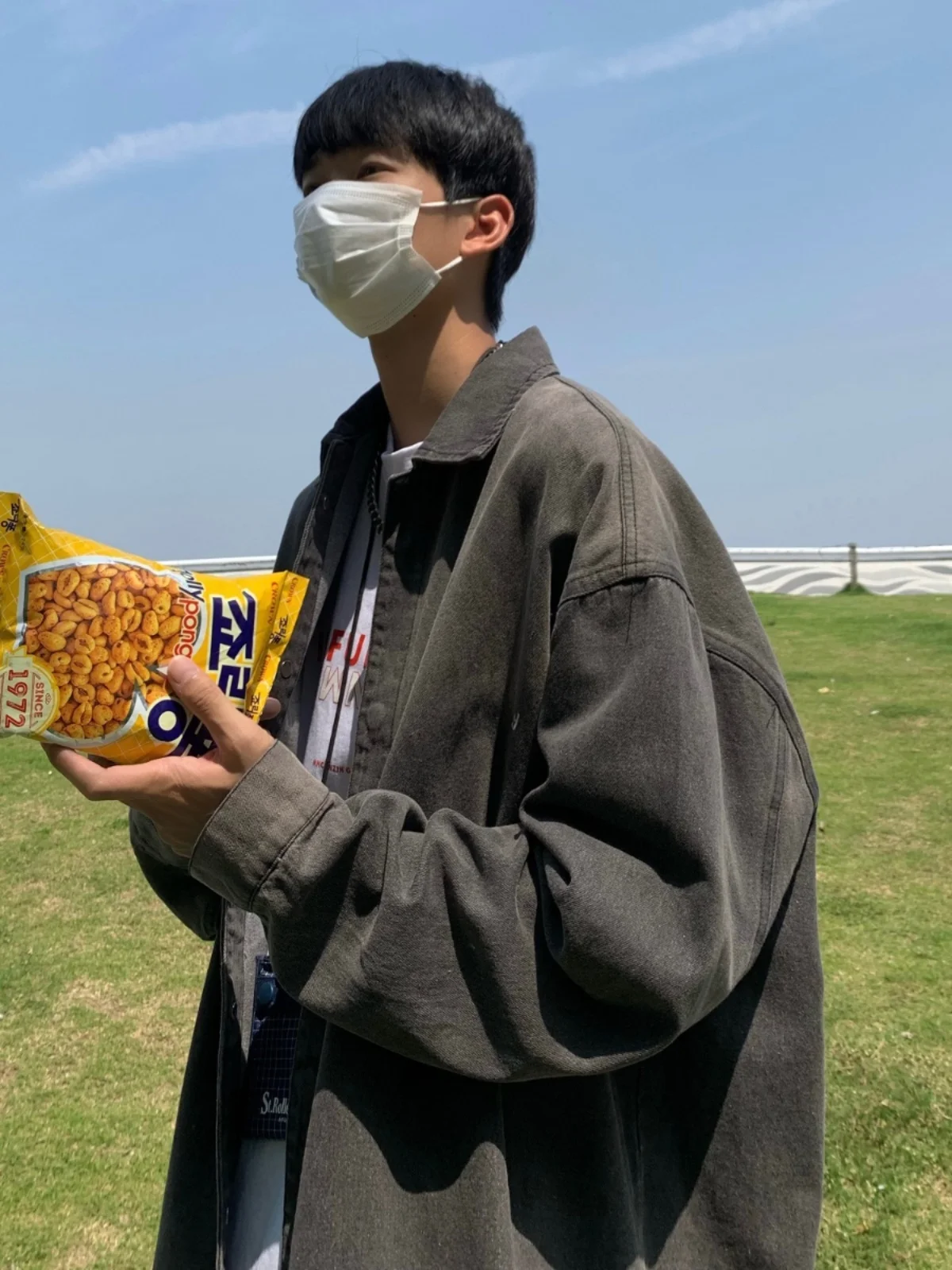 

Мужская джинсовая куртка премиум-класса из денима, весна-осень, в американском ретро-стиле, с вышивкой букв, повседневная, свободного кроя