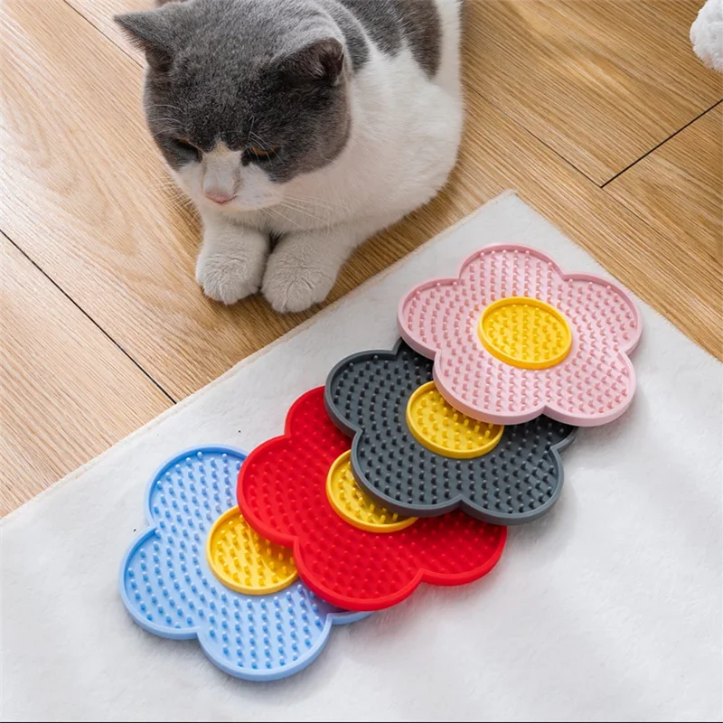 Pet Supplies Cat Licking Pad Pentagram Sun Flower Shape Silicone Dog Licking Plate Cute Pet slow licking mat dog bowl cat bowl