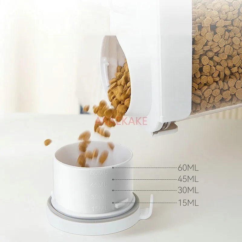 دلو تخزين طعام القطط، تجنب الضوء، دلو تخزين أغذية القطط، دلو مختوم لطعام الكلاب، تخزين الحيوانات الأليفة المقاوم للرطوبة ومقاوم للرطوبة