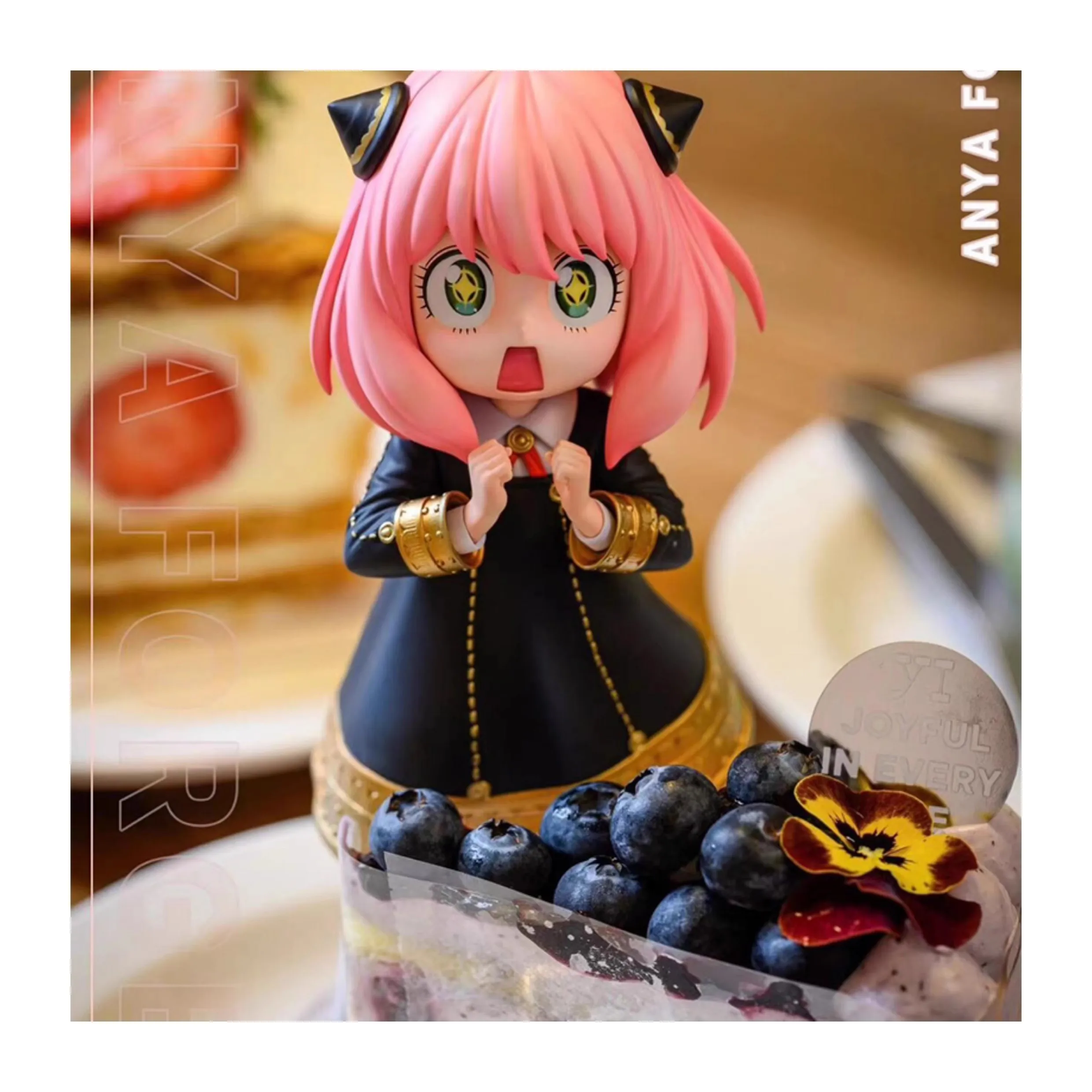 18CM Anime SPY Family Anya Forger Figure Star Eye Wakuwaku Cute Standing Model Toy Gift Collection Action Figure