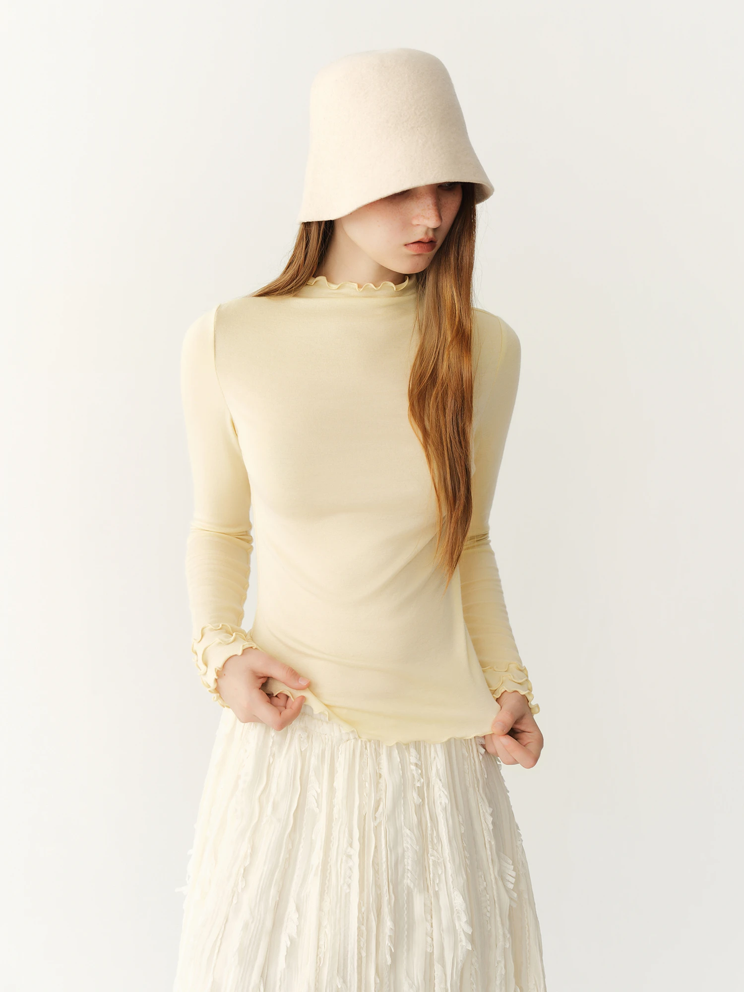 FSLE 2026 Autumn New Women Wool Blend Mock Neck Ruffle Trim Knit Tee Base Layer Top Elegant Soft Layering Inner Casual Slim Top