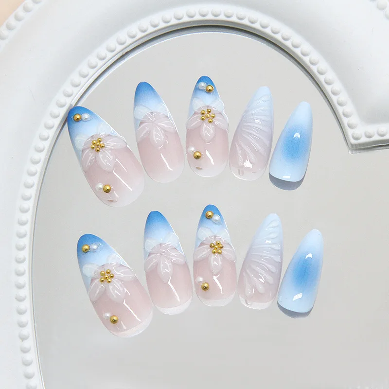 24PCS Three Dimensional Water Ripple Blue Gradient Fake Nail French European and American Ins Style Press on Nails