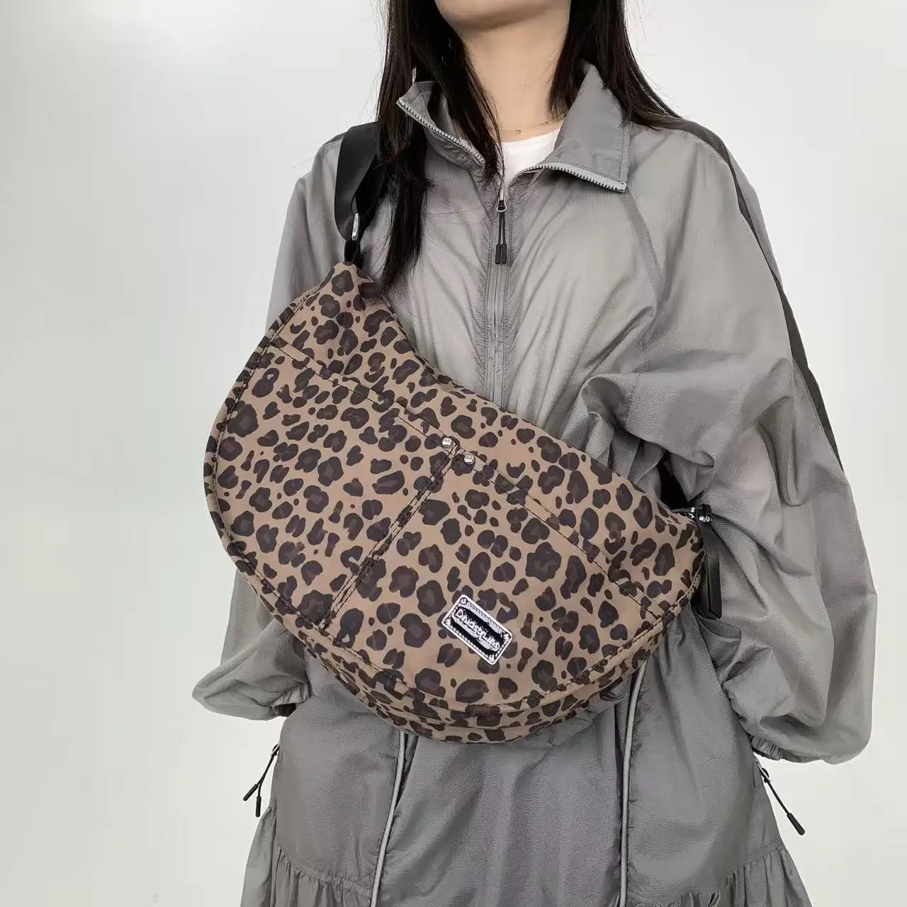 

Street style leopard print women's crossbody bag with multiple pockets for personalized crossbody bag splicing