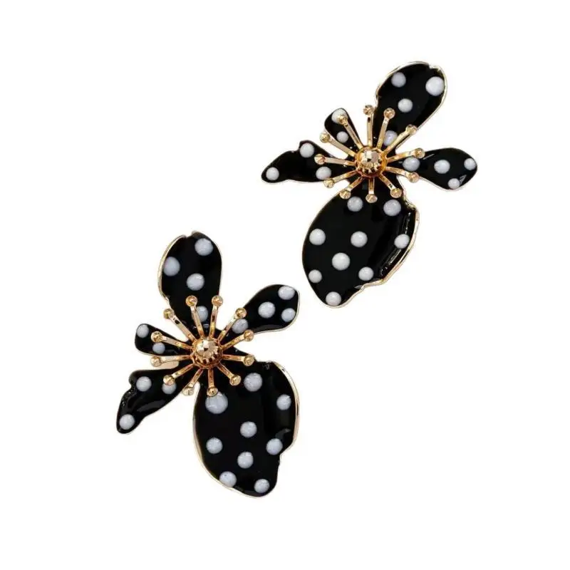 .Hot Sale. Black Flower Shaped Dangle Earrings White Faux Pearl Polka Dot Gold Tone Details For Parties Dates Daily Wear