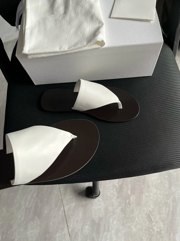 Dave&Di Nordic Minimalism Fashion Genuine Leather Flat Slippers Shoes Women Vintage Casual Pinched Sandals For Summer