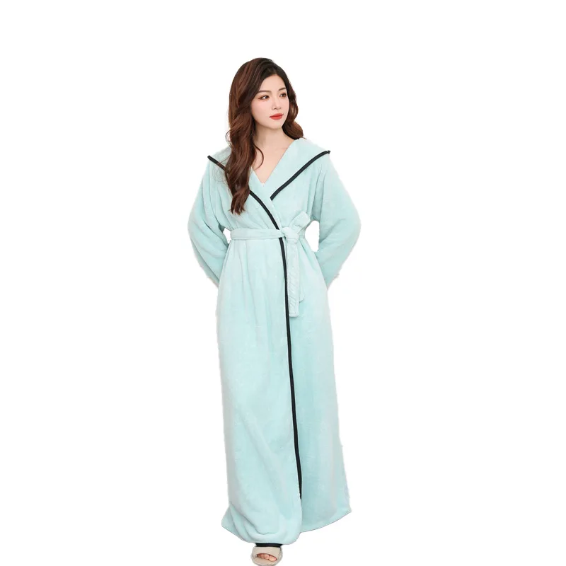 Autumn/Winter Robe –Home Use Couples’ Pajamas Loose-Fit Towel-Robes Made of Thickened Coral Fleece Long Sleeves Highly Absorbent