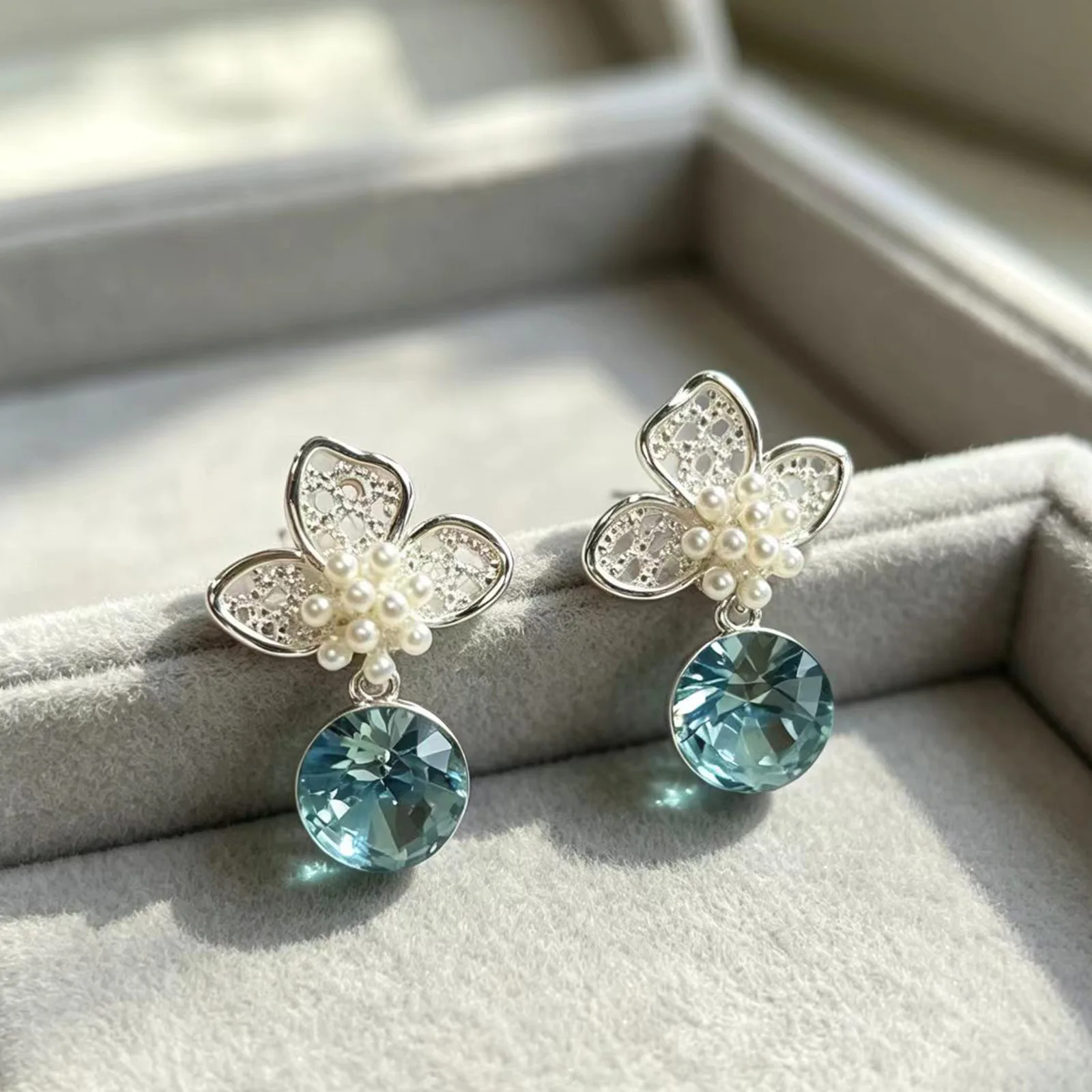 New blue diamond flower crystal earrings holiday style versatile personality earrings jewelry for women