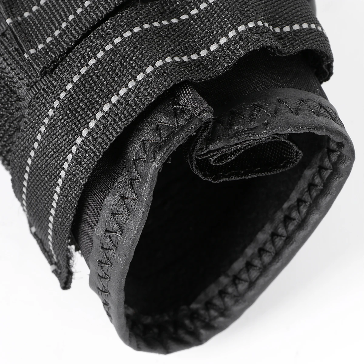 

4pcs Pet Dog Boots Waterproof Snow Shoes Winter Warm Puppy Hiking Anti Slip Rubber Soles Adjustable Black German Shepherd Dry