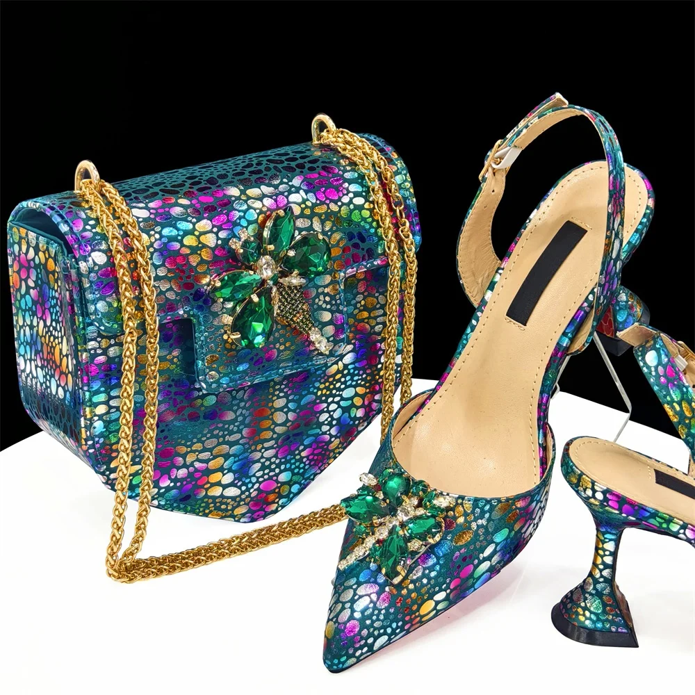 Conjunto de zapatos y Bolsa italianos elegantes decorados con diamantes de imitación para mujer, zapatos de tacón de lujo para verano y bolso para fiesta de noche