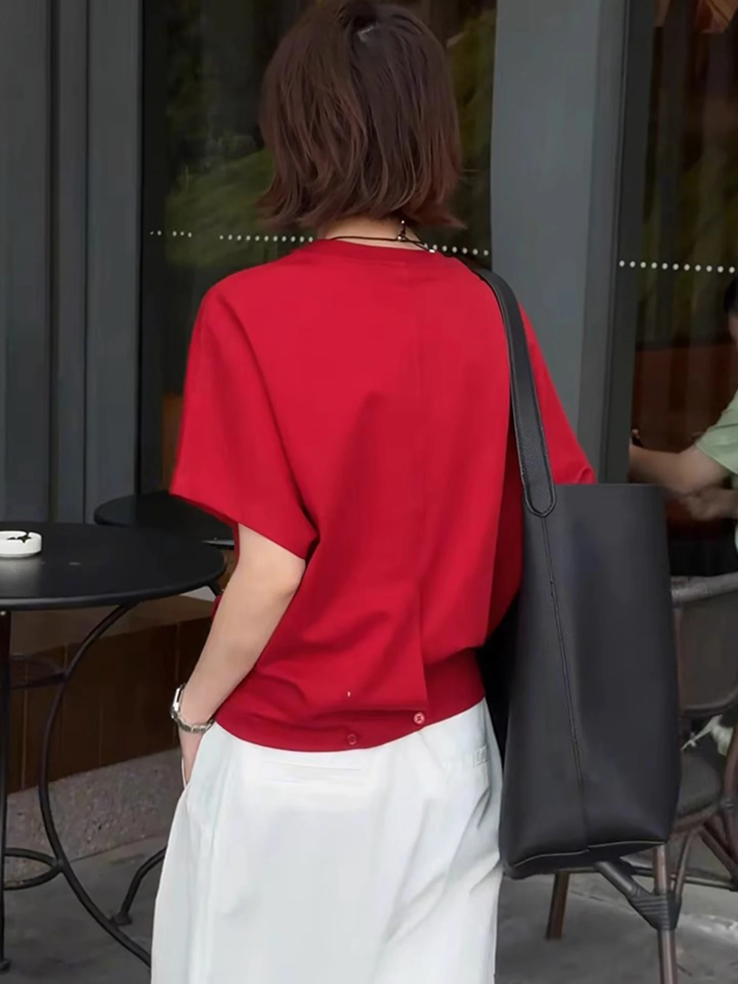 

Chic Color round Ne ort Sve T-irt Design Sensation Faionable Base irt Youthful Korean Sle Commute Wind