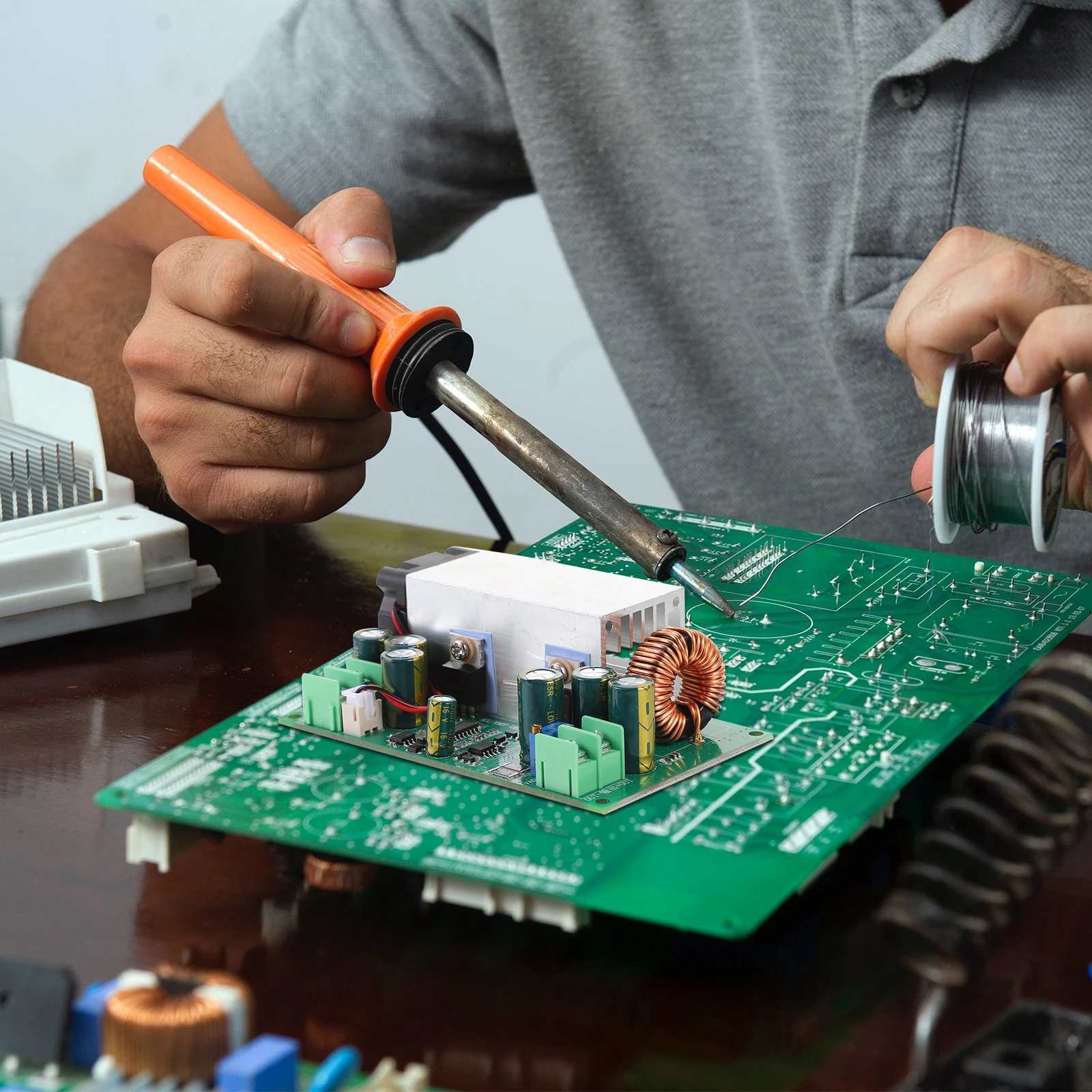 

High Efficiency Dc-Dc Multi-Use Voltage Regulator Small Power Module Stable Dc Converter For Diy Mobile Power Supply Step