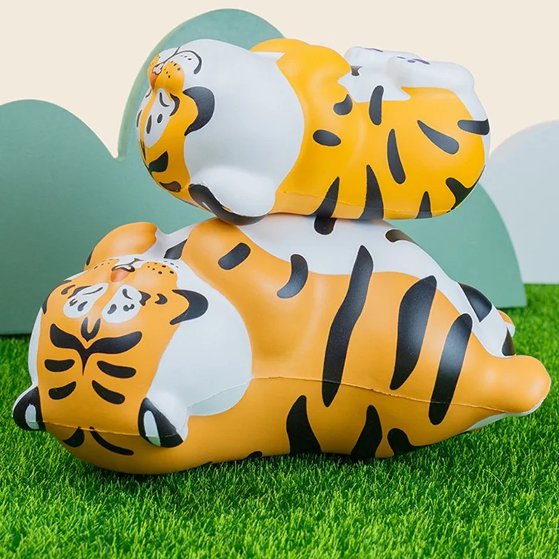 I Am Not Fat Tiger Slow Rebound PU Decompression Artifact Pinching Toy Kawaii Lie Flat Panghu Anime Figure Decompression Gift