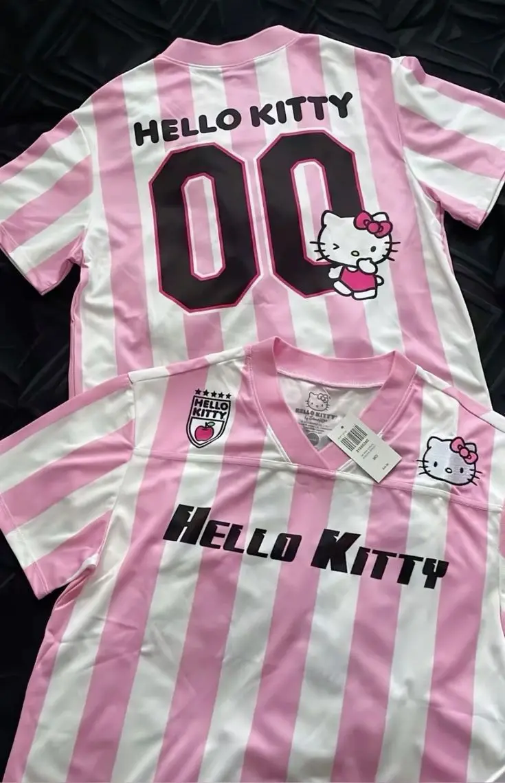 تي شيرت بيسبول Hello Kitty، تي شيرت برسومات كرتونية لطيفة، قميص كاجوال عصري للأطفال والكبار، ملابس شارع Kawaii