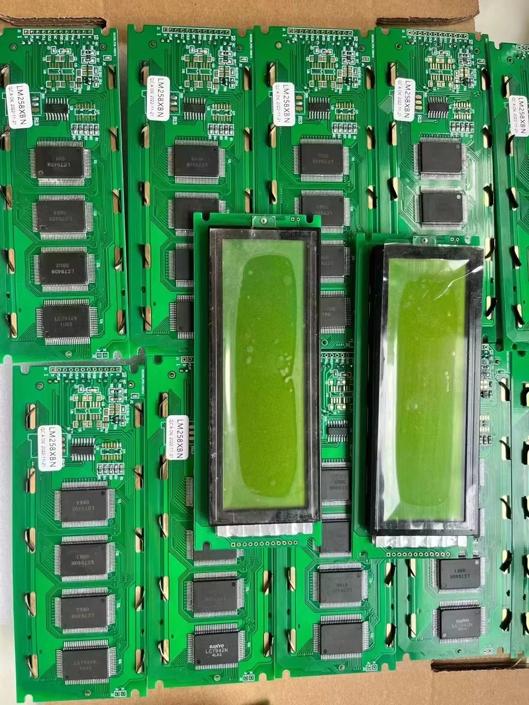 

100% original LM258XBN LCD display screen