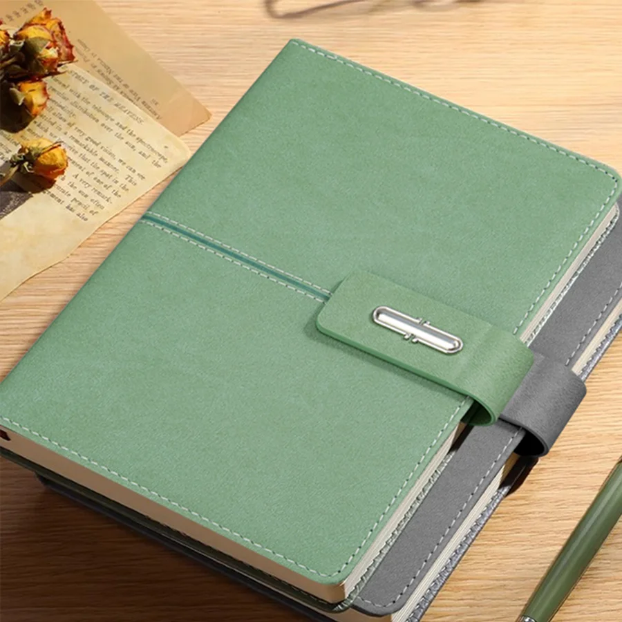 Popular A5 laptops, business notebooks, portable diaries, office meeting sketchbooks, retro covers