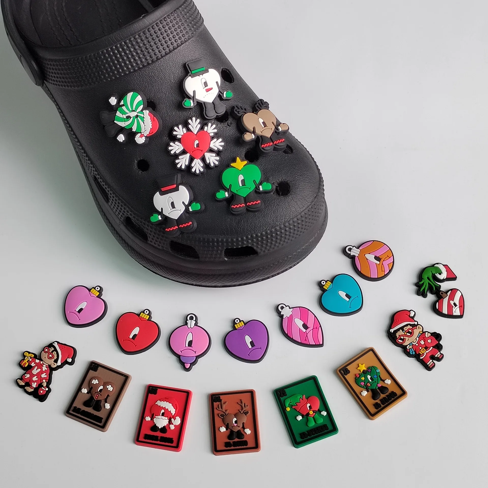 21pcs Trendy Rapper Heart Clog Shoe Charms DIY Craft Accessories Shoe Jibbitz-Type Charms for Crocs-style Kids Adult Xmas Gifts