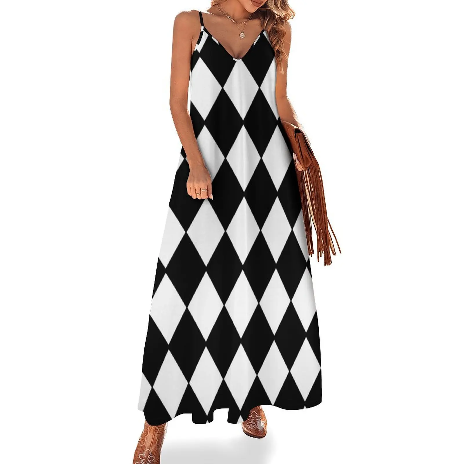 

Black and White Contrast Harlequin Pattern Sleeveless Dress Women's summer suit Women's long dress