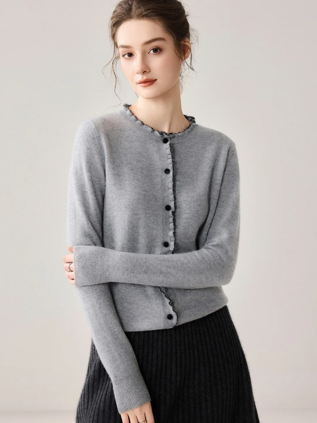 Women's 100% cashmere cardigan leisure knitted sweater single-breasted blow fungus collar Tops fashion winter warmth.