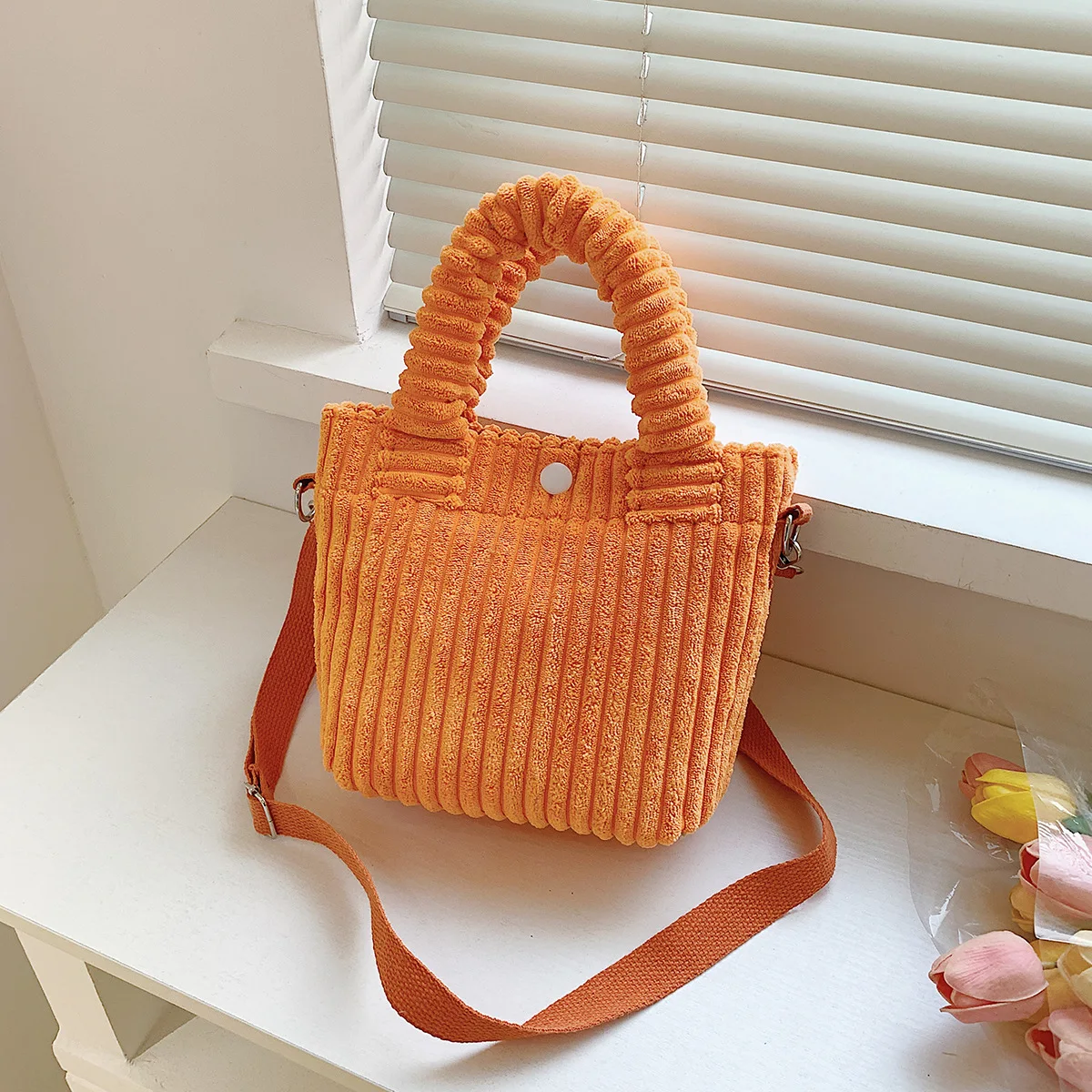 Bolso pequeño portátil de pana Simple informal para mujer, nueva moda de otoño e invierno, bandolera informal de un hombro, 2024