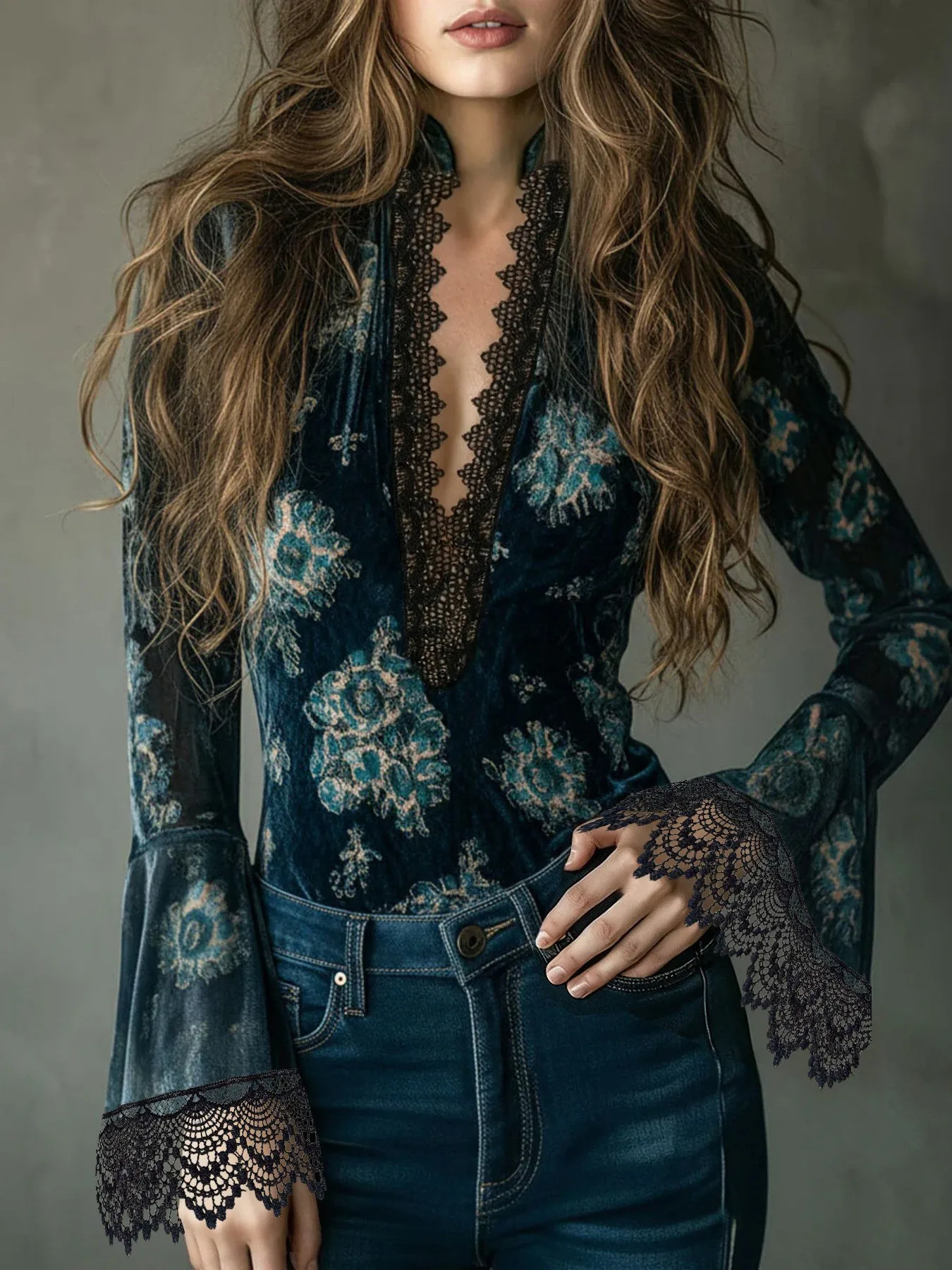 

Осенняя женская одежда: бархатная блузка с кружевным цветочным принтом, V-образным вырезом, длинными рукавами, элегантный топ для женщин, приталенный крой, расклешенные манжеты.