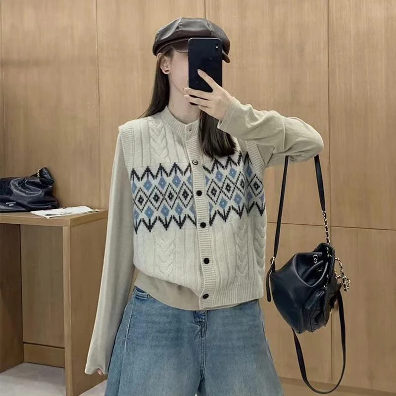 

Korean Mix Color Sweater Vest Women Crew Neck Single Breasted Knitted Cardigan Woman Vintage Ribbed Sleeveless Knitted Vest Lady