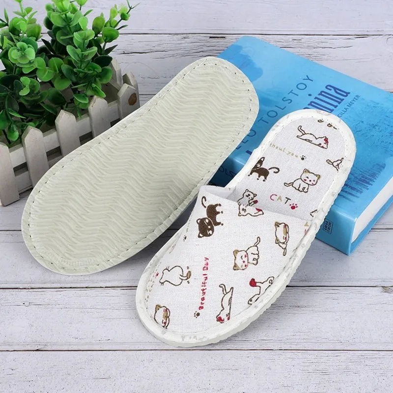 Hotel Travel Disposable Women Men Owl Print Slippers Party Sanitary Home Guest Use Fluffy Closed Toe Female Slippers Indoor