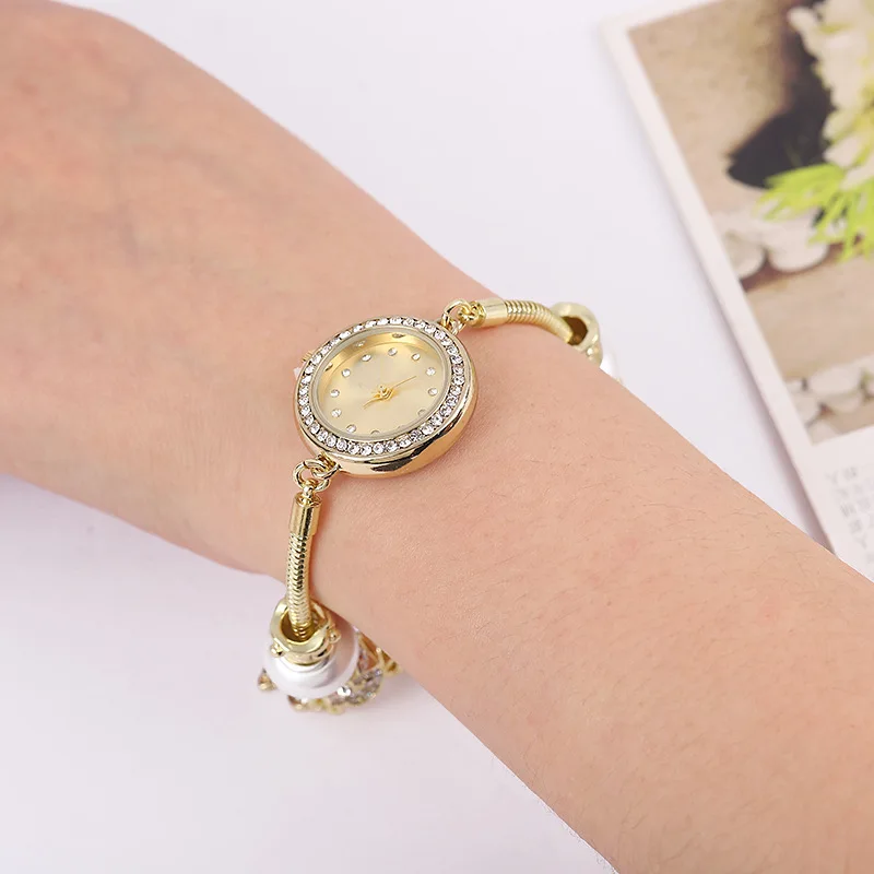 Fashionable Casual Versatile Wristwatch For Women Small Pendant Water Trendy Korean Style