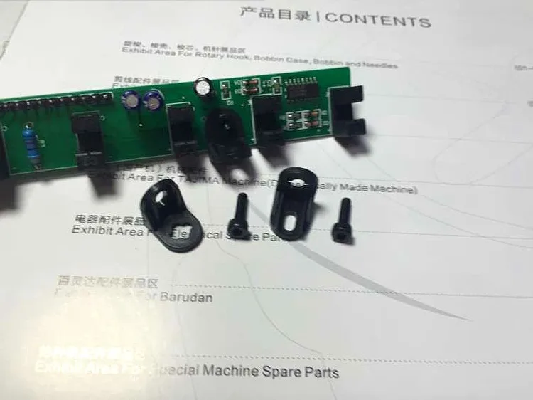 10pcs Computer Embroidery Machine Accessories Shelf Bottom Inspection Strip Plastic Rack With Screws