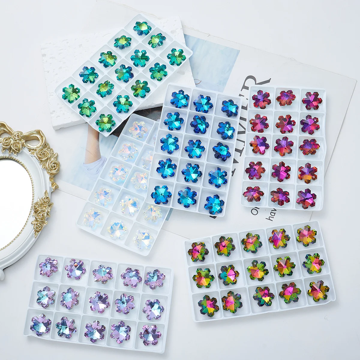 15pcs Crystal Austria Ice Flower Cut Pendants Loose Rhinestone Charms Glass Jewelry Gems Stones for DIY Necklace Jewelry Making