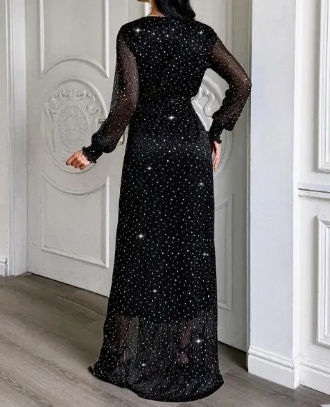 موضة جديدة مثيرة أنيقة عطلة بأكمام طويلة الخصر تعادل تنورة طويلة فستان للنساء خريف 2025