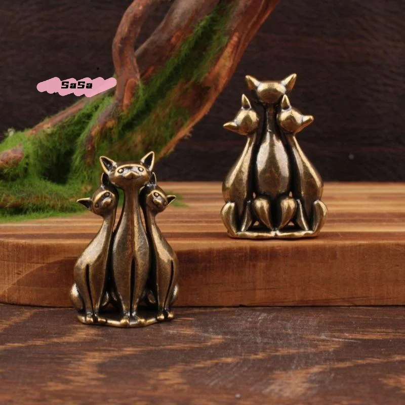 S-1 Stück Messing-Katzenornament Niedliche Katzen-Miniaturstatue Desktop-Dekoration Reines Kupfer Tierskulptur Wohndekor Handwerk