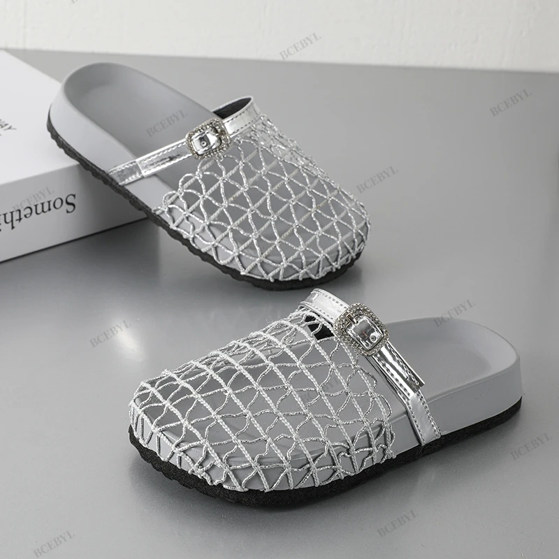 

Детские летние модные детские пляжные тапочки на толстой подошве, легкие студенческие прогулочные туфли одной длины с педалью и хрустальной пряжкой