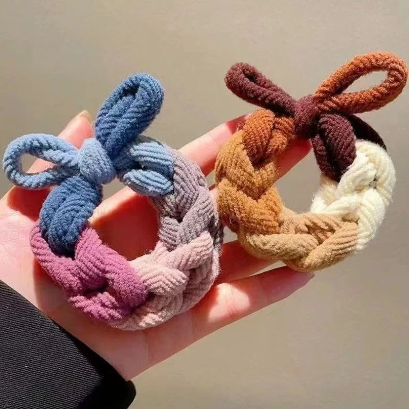 Рисунок 3 - Ручная веревка для головы с галстуком-бабочкой