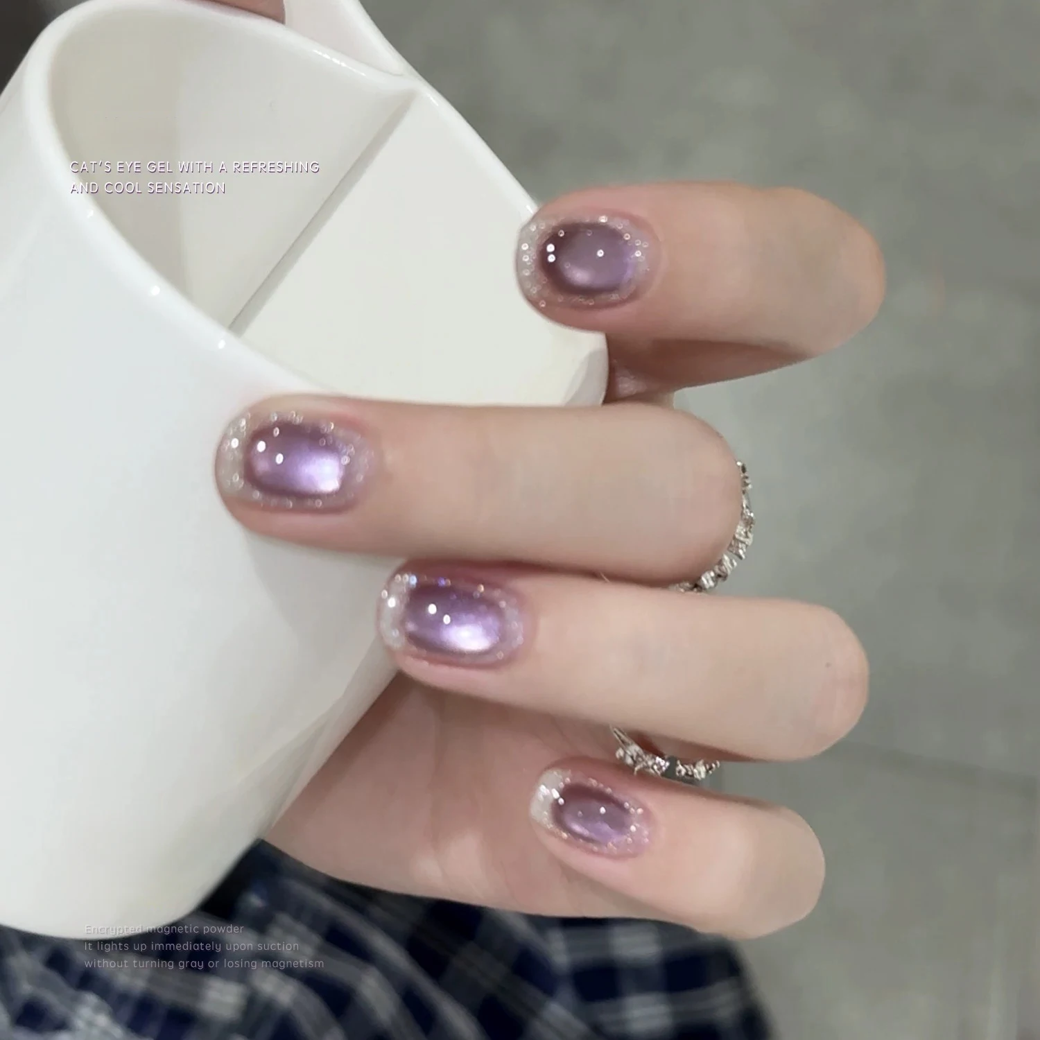 

1 шт. WS Flash Purple Ice Прозрачная стеклянная бусина Кристалл «кошачий глаз» Гель-лак для ногтей 2025 Новый популярный фиолетовый дизайн ногтей Товары для ногтей