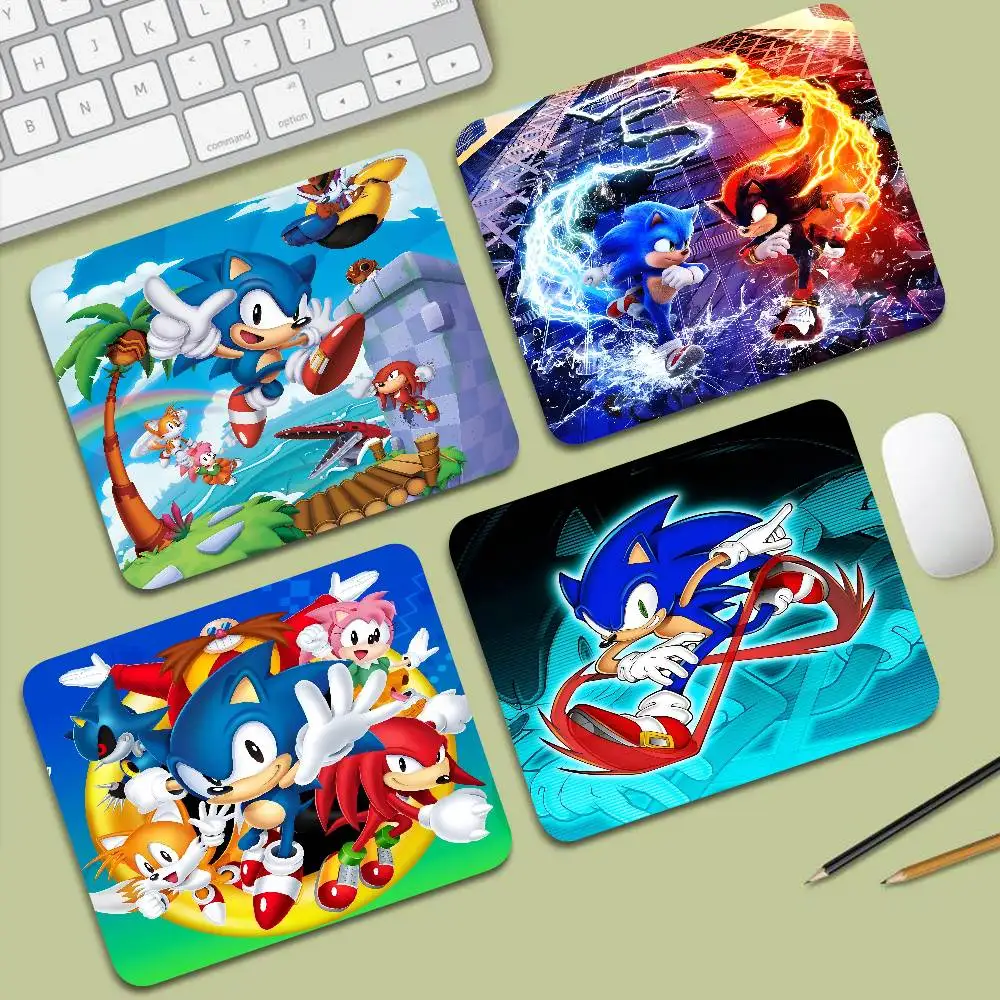 Game S-Soni-C-c The-H-Hedgehog Mouse Pad Small Office Table Mats Computer Accessories Washable Non-slip Rubber With Precision