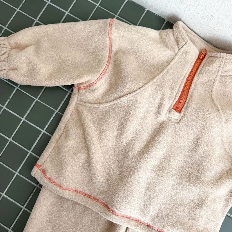 Children's fleece set with both boys and girls sports, autumn and winter 2026 new baby hoodie and pants two-piece set 5